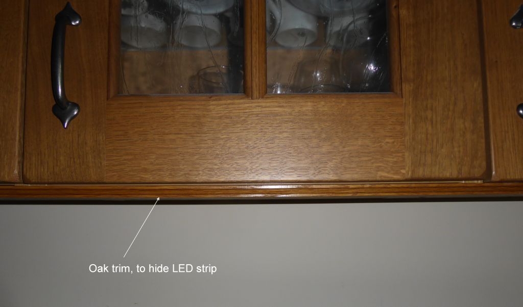 Cabinet light - front.jpg